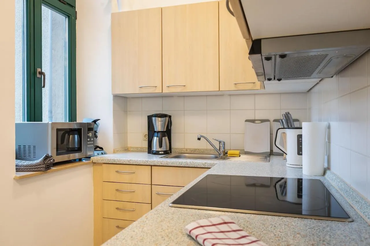 Greens - Ruhige Schoene 1Rwhg Gut Gelegen Mit Balkon Dresden